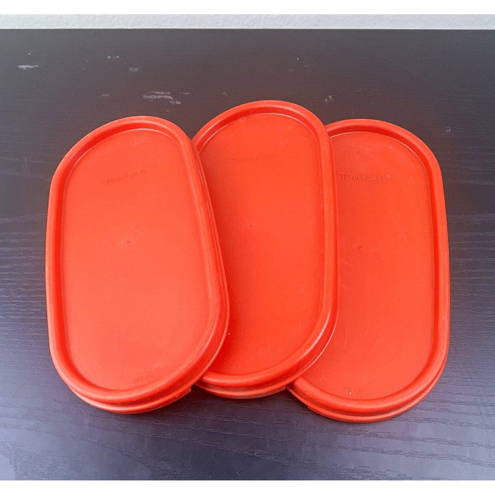 Tupperware Red Oval Snap Lids 18 oz Replacement Plastic Seal Set of 3